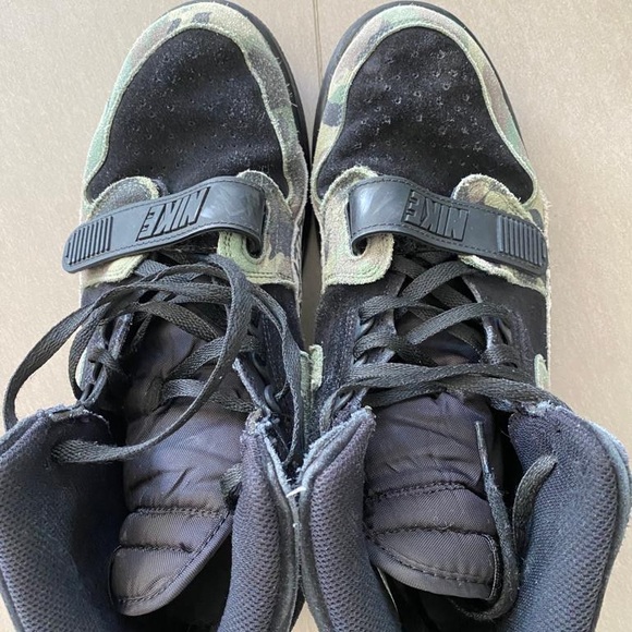 Mens Nike basketball shoes - Picture 6 of 6